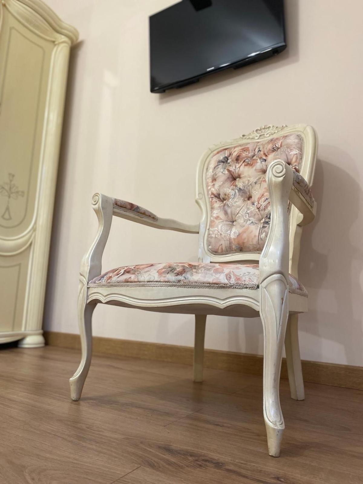 Apart Yaroslava Osmomysla 9 Square - City Center Lviv Luaran gambar