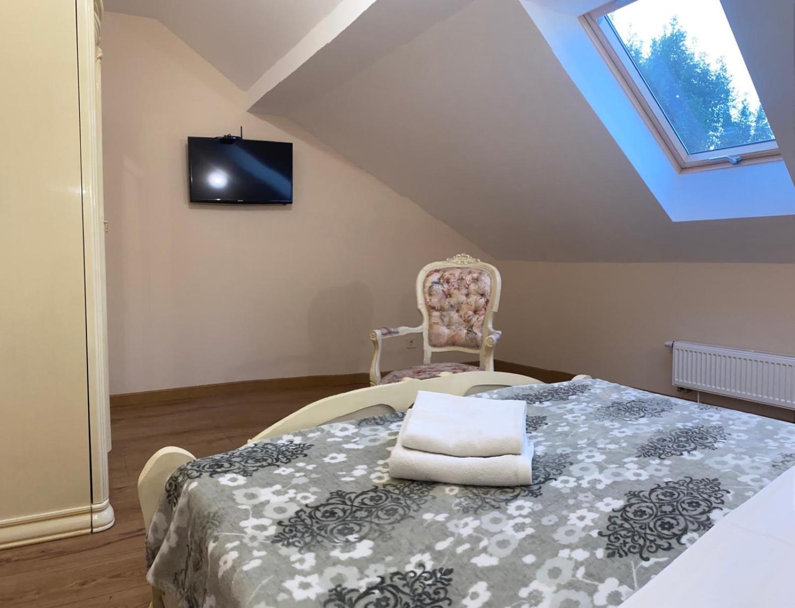 Apart Yaroslava Osmomysla 9 Square - City Center Lviv Luaran gambar