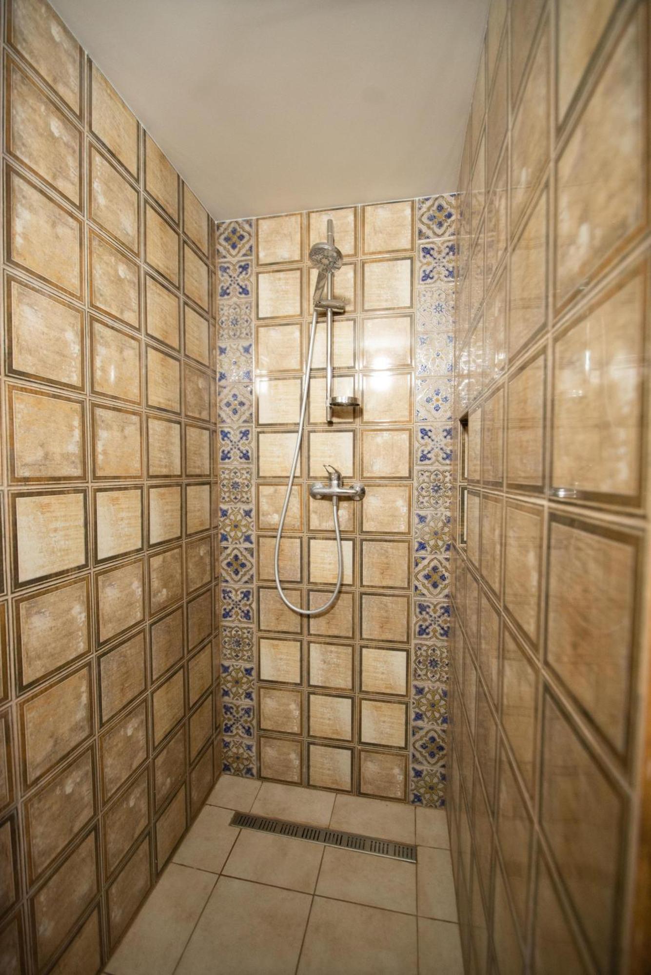 Apart Yaroslava Osmomysla 9 Square - City Center Lviv Luaran gambar